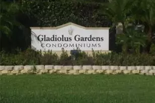 8148 Country Rd, Fort Myers, FL 33919 - Photo 1