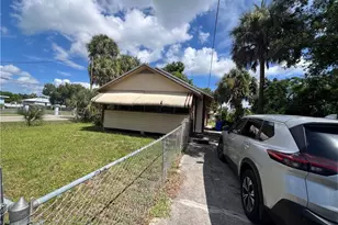 3803 Pearl St, Fort Myers, FL 33916 - Photo 1