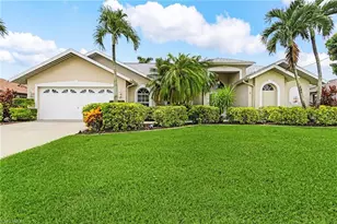 610 W Archer Parkway, Cape Coral, FL 33904 - Photo 1