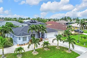 2711 SW 27th St, Cape Coral, FL 33914 - Photo 1