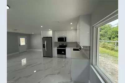 16 Glenmont Dr W, North Fort Myers, FL 33917 - Photo 1