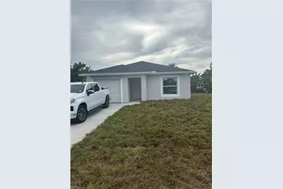 467 Valley Dr, Lehigh Acres, FL 33936 - Photo 1