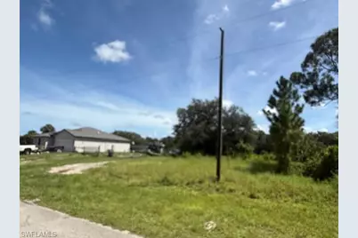 1279 Jabara Cir SW, Labelle, FL 33935 - Photo 1