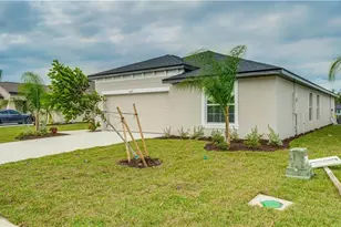 4019 San Clemente Ct, North Fort Myers, FL 33917 - Photo 1