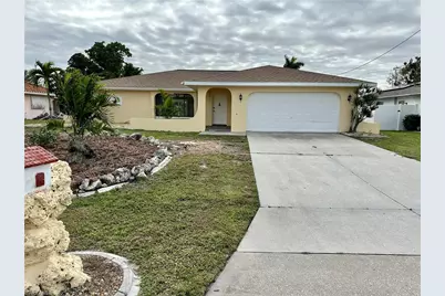 1902 SE 14th St, Cape Coral, FL 33990 - Photo 1