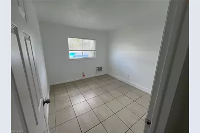 2452 Stella St #105, Fort Myers, FL 33901 - Photo 1