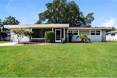 330 SE 46th Ln, Cape Coral, FL 33904 - Photo 1