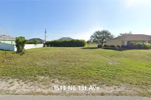 1513 NE 13th Ave, Cape Coral, FL 33909 - Photo 1