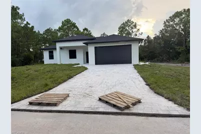 2217 Jefferson Ave, Alva, FL 33920 - Photo 1