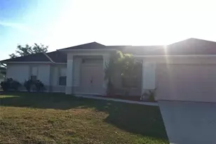 1031 NE 7th Pl, Cape Coral, FL 33909 - Photo 1