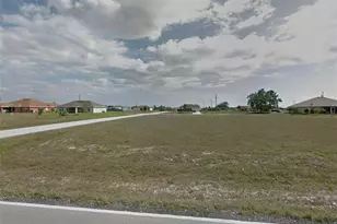 500 Kismet Pkwy W, Cape Coral, FL 33993 - Photo 1