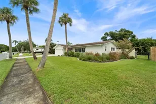1039 Bayshore Ave, Fort Myers, FL 33919 - Photo 1