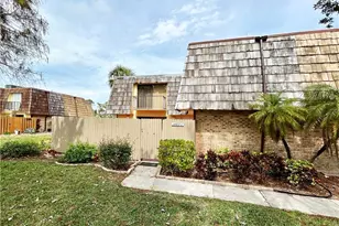 1607 Park Meadows Dr, Fort Myers, FL 33907 - Photo 1