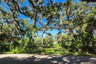 92 Clay St, Labelle, FL 33935 - Photo 1