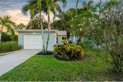 8600 Granada Ct, Fort Myers, FL 33907 - Photo 1