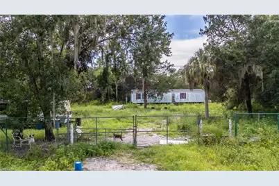 820 S Mayoral St, Clewiston, FL 33440 - Photo 1