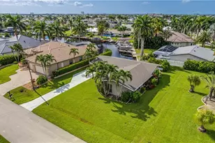 1712 SE 43rd St, Cape Coral, FL 33904 - Photo 1