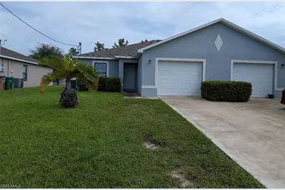 1941 NE 6th St, Cape Coral, FL 33909 - Photo 1