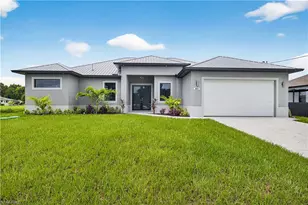 801 Douglas Ave N, Lehigh Acres, FL 33971 - Photo 1