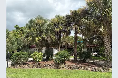 904 Jefferson Ave, Lehigh Acres, FL 33936 - Photo 1