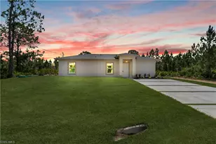 924 Macy St E, Lehigh Acres, FL 33974 - Photo 1