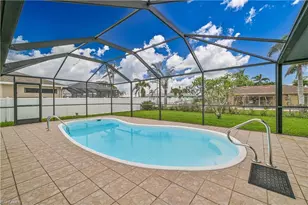 634 SE 32nd St, Cape Coral, FL 33904 - Photo 1