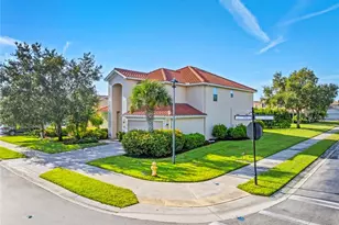 2330 Heydon Cir E, Naples, FL 34120 - Photo 1