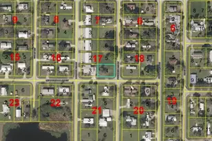 901 Meadowbrook Ave, Moore Haven, FL 33471 - Photo 1