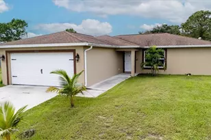 8104 N Salem Ct, Labelle, FL 33935 - Photo 1