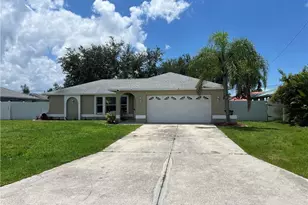 404 SE 19th Ln, Cape Coral, FL 33990 - Photo 1