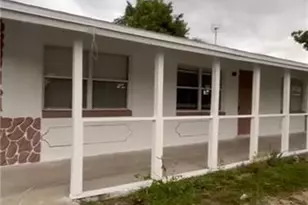 2629 Midway Ave, Fort Myers, FL 33916 - Photo 1