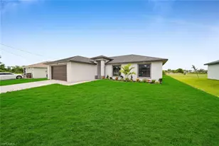 204 NW 14th St, Cape Coral, FL 33993 - Photo 1