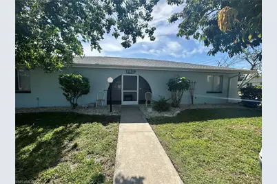 1239 SE 23rd Pl #Right side, Cape Coral, FL 33990 - Photo 1