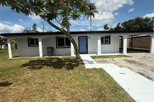 1533 Gardenia Ave, Fort Myers, FL 33916 - Photo 1
