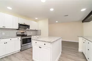 2225 Aldridge Ave, Fort Myers, FL 33907 - Photo 1