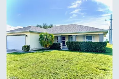 2324 NE Juanita Pl, Cape Coral, FL 33909 - Photo 1