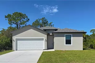 9068 Bamboo Cir, Labelle, FL 33935 - Photo 1