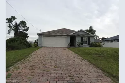 1521 NE 35th Ln, Cape Coral, FL 33909 - Photo 1
