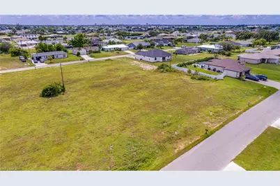 2213 NE 14th Ave, Cape Coral, FL 33909 - Photo 1