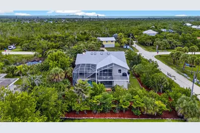 1714 Atlanta Plaza Dr, Sanibel, FL 33957 - Photo 1
