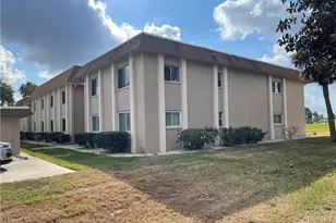 1739 Golf Club Dr, North Fort Myers, FL 33903 - Photo 1