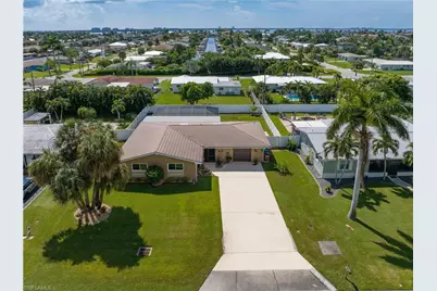 612 El Dorado Pkwy E, Cape Coral, FL 33904 - Photo 1