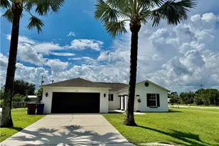 802 Kingsbury Ct, Lehigh Acres, FL 33974 - Photo 1