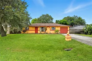 2100 Ponce Cir, Fort Myers, FL 33905 - Photo 1