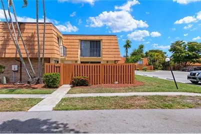 1706 Park Meadows Dr #4, Fort Myers, FL 33907 - Photo 1