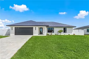 1015 NE 1st Ave, Cape Coral, FL 33909 - Photo 1