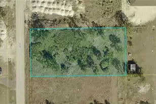 1004 Pine Ave, Lehigh Acres, FL 33972 - Photo 1