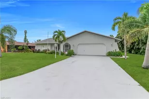 7212 Drake Dr, Fort Myers, FL 33908 - Photo 1