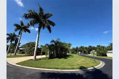 Lot 69 3123 E Riverbend Resort Blvd, Labelle, FL 33935 - Photo 1