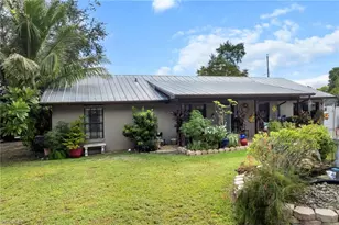 3168 Tropicana Blvd, Naples, FL 34116 - Photo 1